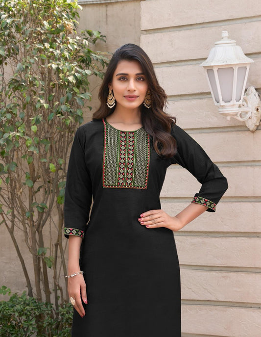 Stylish Black Kurti – Perfect for Casual & Traditional Look